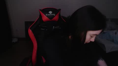 Snapshot of laralianna chatting on February 4, 2026, 6:14 pm Laralianna online show from February 4, 2026, 6:14 pm