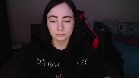 Snapshot of laralianna chatting on February 12, 2026, 11:11 pm Laralianna online show from February 12, 2026, 11:11 pm