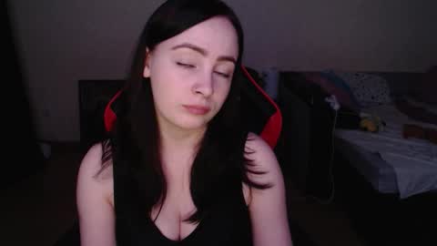 Snapshot of laralianna chatting on February 22, 2026, 10:52 pm Laralianna online show from February 22, 2026, 10:52 pm