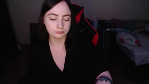 Snapshot of laralianna chatting on February 23, 2026, 10:40 pm Laralianna online show from February 23, 2026, 10:40 pm