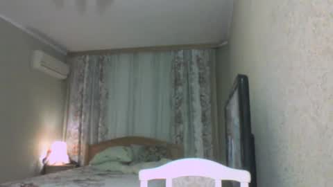 laramrs online show from February 4, 2026, 5:41 pm