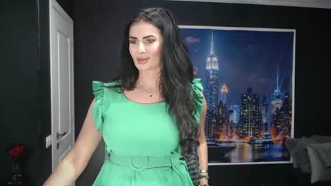 laras_moans online show from July 14, 2026, 10:21 am