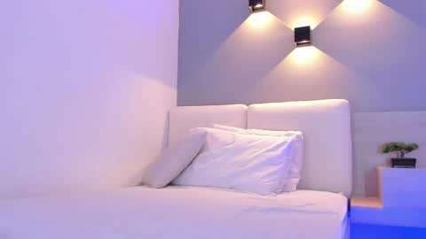 Laura online show from September 17, 2025, 11:28 pm