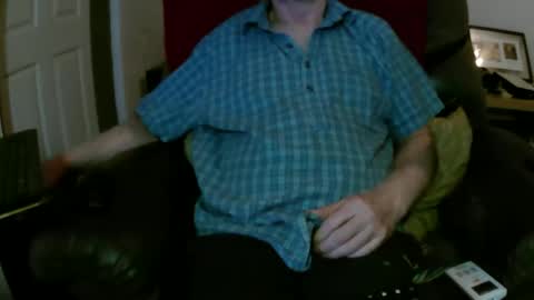 Larbie online show from December 21, 2025, 12:51 am