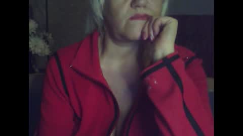 larisaq4ugo24 online show from September 26, 2025, 6:23 pm