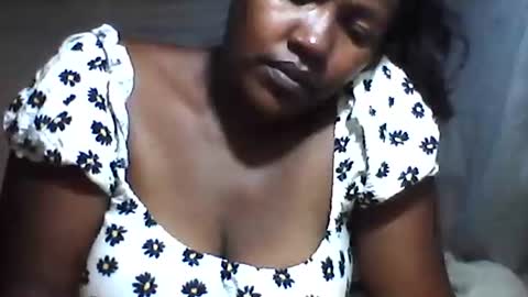 Larissa online show from March 27, 2026, 12:27 pm