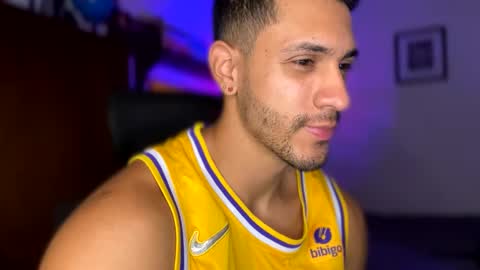 andrew online show from December 26, 2024, 5:19 pm