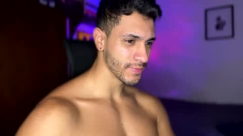 andrew online show from January 1, 2025, 6:06 pm