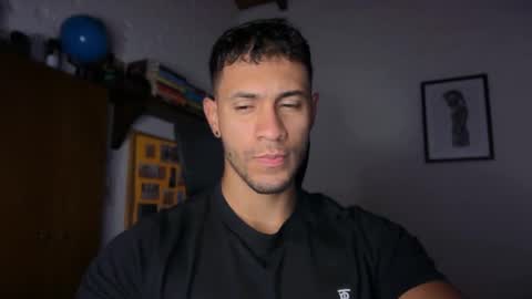 andrew online show from October 3, 2025, 1:19 pm