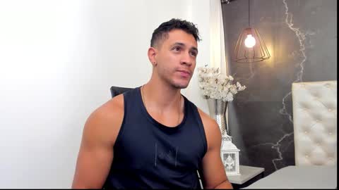 andrew online show from November 11, 2025, 1:11 pm