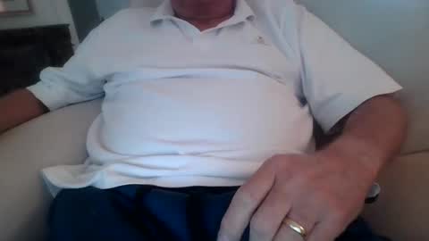 Snapshot of larryj007 chatting on June 24, 2026, 3:00 pm larryj007 online show from June 24, 2026, 3:00 pm