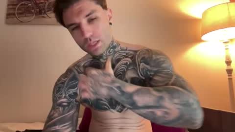 Snapshot of larsskeet chatting on February 15, 2026, 1:09 pm larsskeet online show from February 15, 2026, 1:09 pm