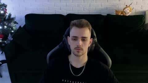 Lars online show from December 15, 2024, 1:57 am