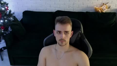 Lars online show from December 18, 2024, 4:42 am