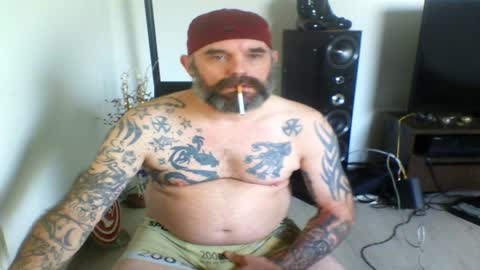 Snapshot of larsvegas1895 chatting on January 8, 2025, 10:04 am larsvegas1895 online show from January 8, 2025, 10:04 am