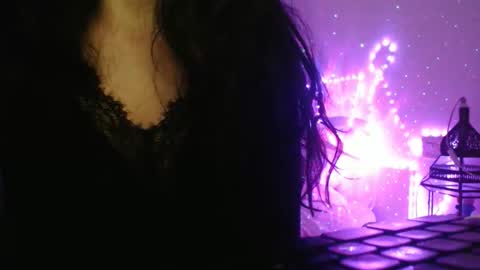 Snapshot of lasolitaauri chatting on February 17, 2026, 3:58 am Auri online show from February 17, 2026, 3:58 am