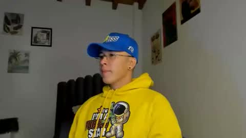 Snapshot of lass_nazar chatting on March 10, 2026, 1:32 am lass_nazar online show from March 10, 2026, 1:32 am