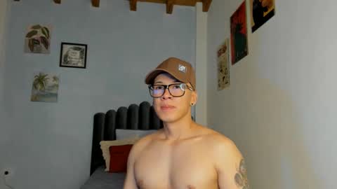 Snapshot of lass_nazar chatting on May 23, 2026, 1:22 am lass_nazar online show from May 23, 2026, 1:22 am