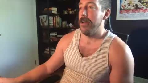 Snapshot of latenightlunch chatting on July 15, 2026, 8:25 pm Latenightlunch online show from July 15, 2026, 8:25 pm
