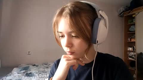 Linet online show from May 15, 2026, 8:21 am