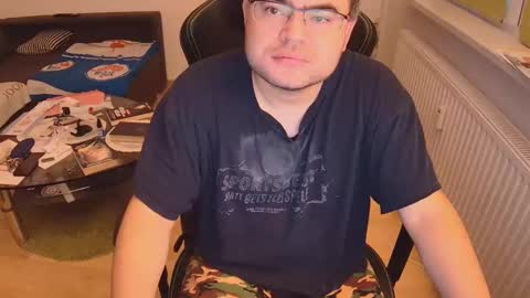 latexboy893 online show from September 14, 2025, 5:45 pm