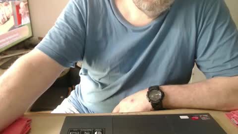 Snapshot of latexloverch71 chatting on May 11, 2026, 12:44 pm Andreas Latexlover online show from May 11, 2026, 12:44 pm