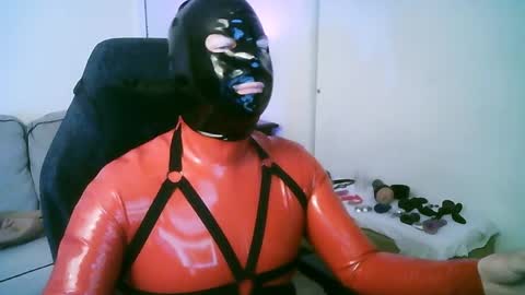 latexminheadroom online show from May 23, 2026, 1:44 am
