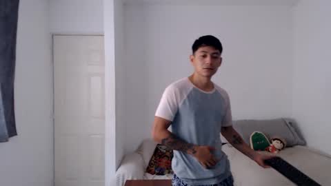 Snapshot of latin_bby chatting on June 9, 2026, 2:17 pm carlos online show from June 9, 2026, 2:17 pm