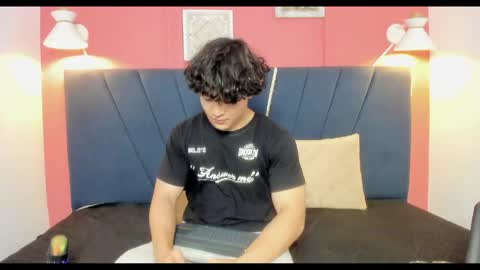 Snapshot of latin_beastx chatting on May 28, 2026, 8:06 pm latin_beastx online show from May 28, 2026, 8:06 pm