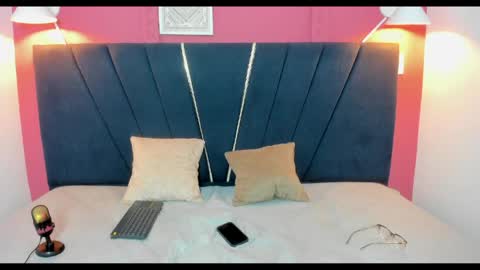 Snapshot of latin_beastx chatting on May 30, 2026, 7:44 pm latin_beastx online show from May 30, 2026, 7:44 pm