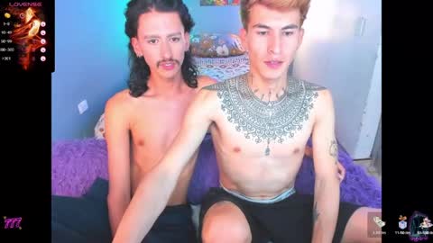 Snapshot of latin_boysxxx_ chatting on April 22, 2026, 10:33 pm latin_boysxxx_ online show from April 22, 2026, 10:33 pm
