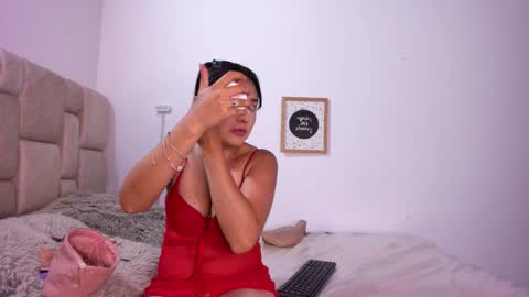 Snapshot of latin_couple20y chatting on March 17, 2026, 9:18 pm Johana y Santiago online show from March 17, 2026, 9:18 pm