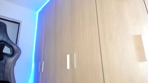 instagramlatin goddessx   im nikoll online show from December 21, 2024, 5:07 pm