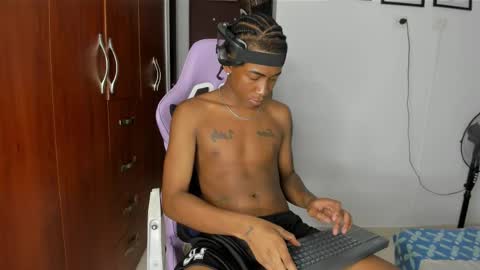 Snapshot of latin_kay1 chatting on February 24, 2026, 11:58 pm kay online show from February 24, 2026, 11:58 pm