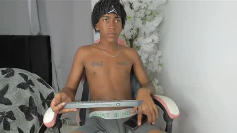 Snapshot of latin_kay1 chatting on March 17, 2026, 7:50 pm kay online show from March 17, 2026, 7:50 pm