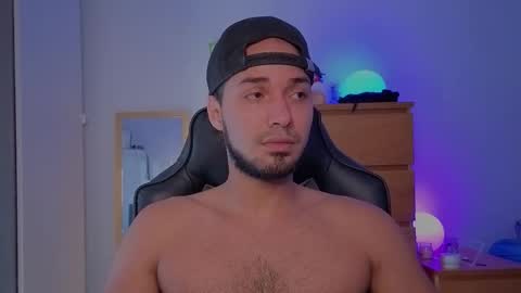 Snapshot of latin_luxury_i chatting on October 25, 2025, 9:39 am Free OF online show from October 25, 2025, 9:39 am