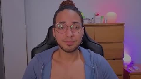 Snapshot of latin_luxury_i chatting on November 12, 2025, 6:36 am Free OF online show from November 12, 2025, 6:36 am