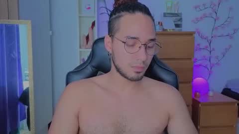 Snapshot of latin_luxury_i chatting on January 19, 2026, 10:52 am Free OF online show from January 19, 2026, 10:52 am