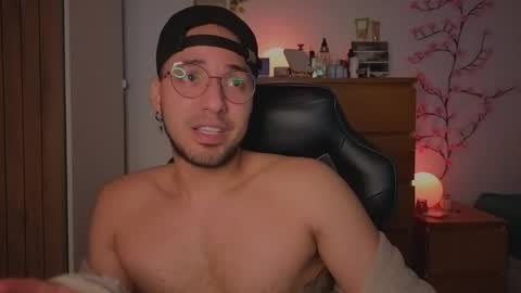 Snapshot of latin_luxury_i chatting on February 7, 2026, 6:28 am Free OF online show from February 7, 2026, 6:28 am