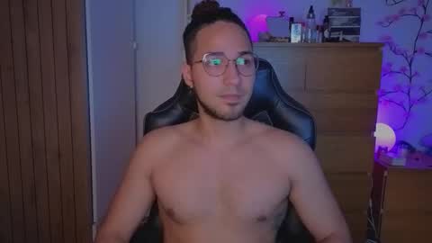 Snapshot of latin_luxury_i chatting on February 11, 2026, 6:07 am Free OF online show from February 11, 2026, 6:07 am