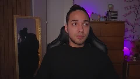 Snapshot of latin_luxury_i chatting on February 20, 2026, 11:32 am Free OF online show from February 20, 2026, 11:32 am