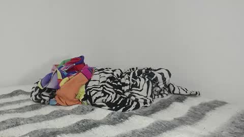 Snapshot of latin_meg chatting on January 12, 2026, 10:04 pm M E G A N online show from January 12, 2026, 10:04 pm