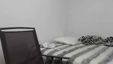 Snapshot of latin_meg chatting on February 5, 2026, 6:45 pm M E G A N online show from February 5, 2026, 6:45 pm