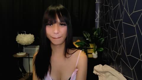Snapshot of latina_andrea chatting on March 2, 2026, 1:07 pm latina_andrea online show from March 2, 2026, 1:07 pm