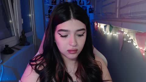 Snapshot of latina_mia chatting on February 21, 2025, 3:01 am miiiiiiaaaa online show from February 21, 2025, 3:01 am