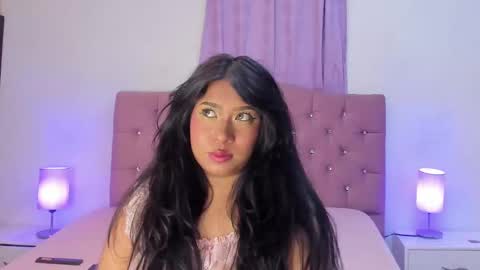 Martina online show from March 6, 2025, 10:09 am