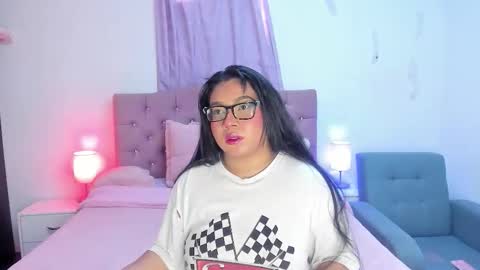 Martina online show from January 8, 2026, 3:25 pm