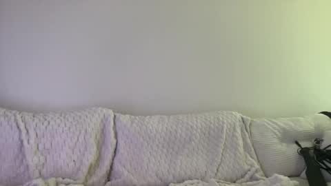 latinadancer23 online show from January 9, 2026, 9:38 pm