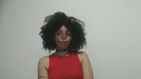 Snapshot of latinadreamy chatting on May 5, 2026, 1:24 am Latinacoka online show from May 5, 2026, 1:24 am