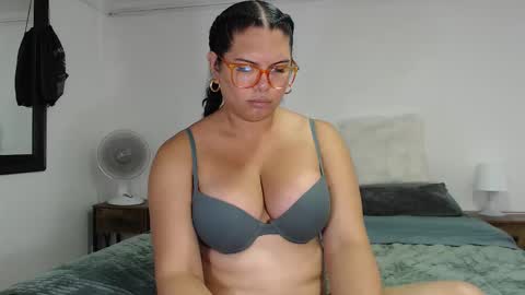 FLOR SALVAJE online show from October 15, 2025, 6:41 pm